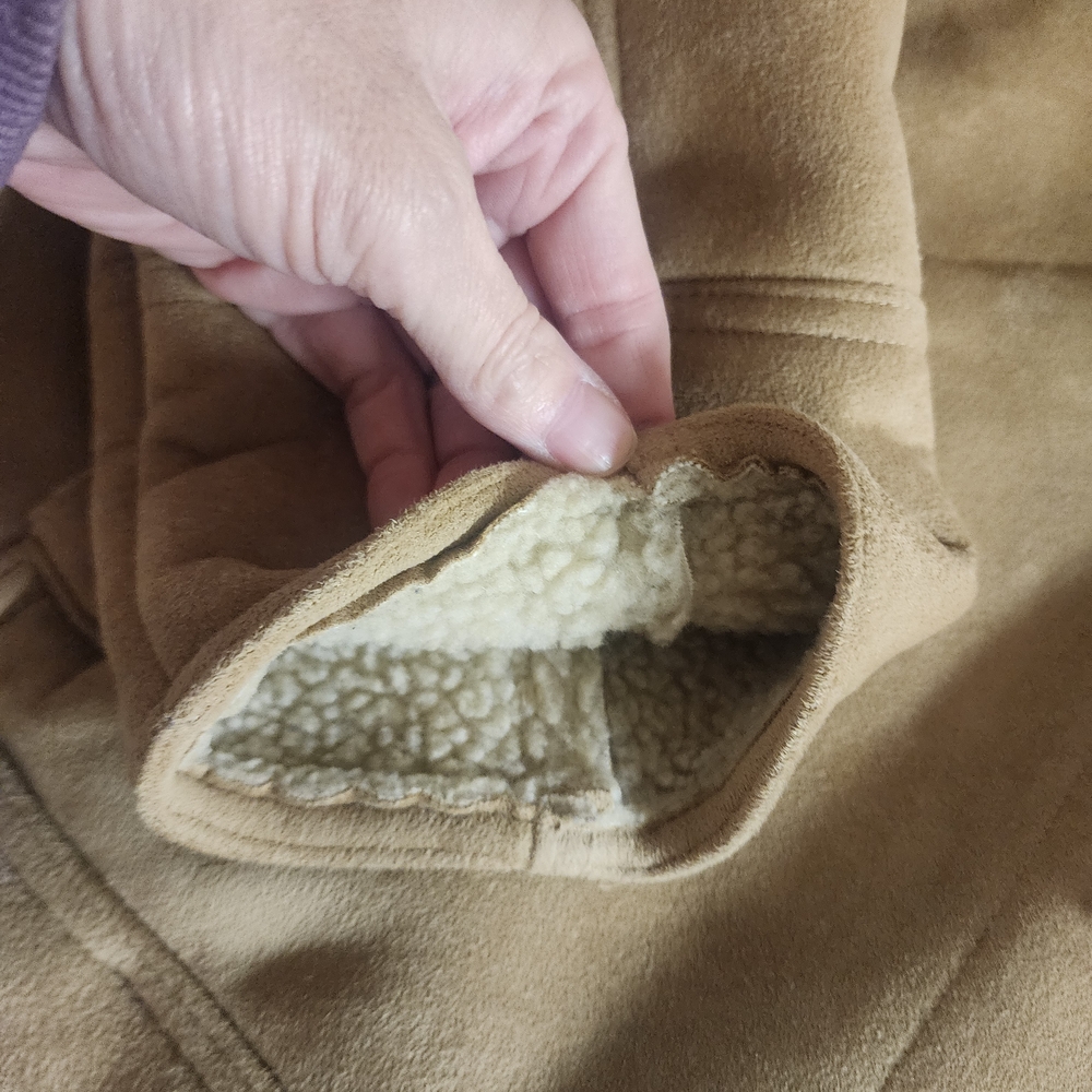 Old Navy Men's Tan Shearling Jacket - Picture 8 of 11
